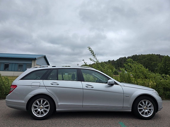 Mercedes-Benz C180 5 of 5