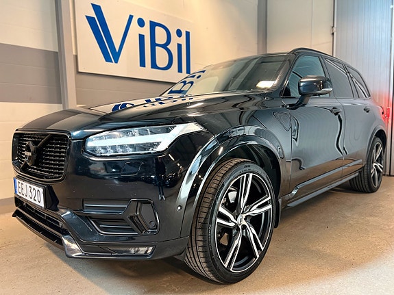 Volvo XC90 2 of 5