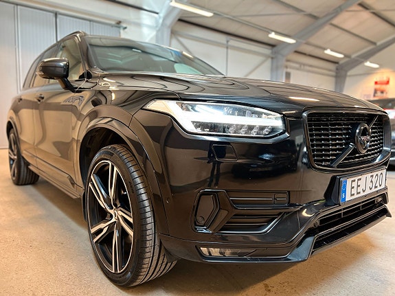 Volvo XC90 7 of 27