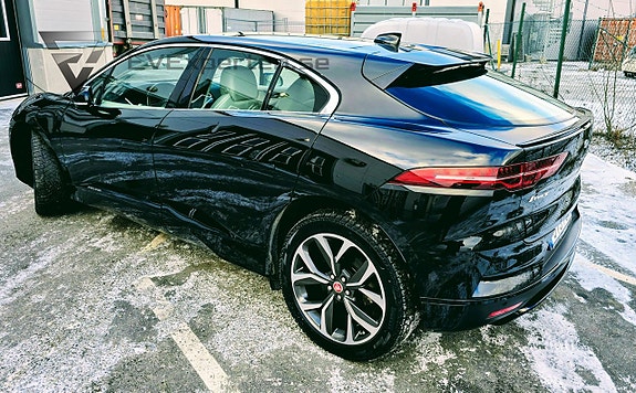 Jaguar I-PACE 7 of 22