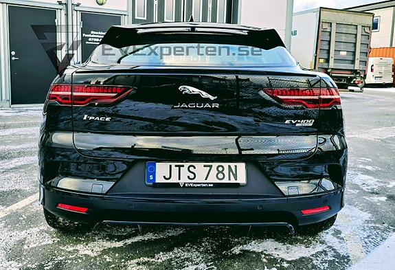 Jaguar I-PACE 9 of 22