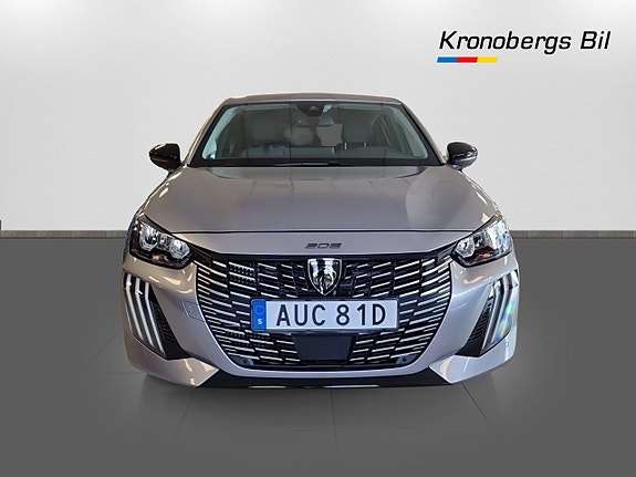 Peugeot 208 2 of 5