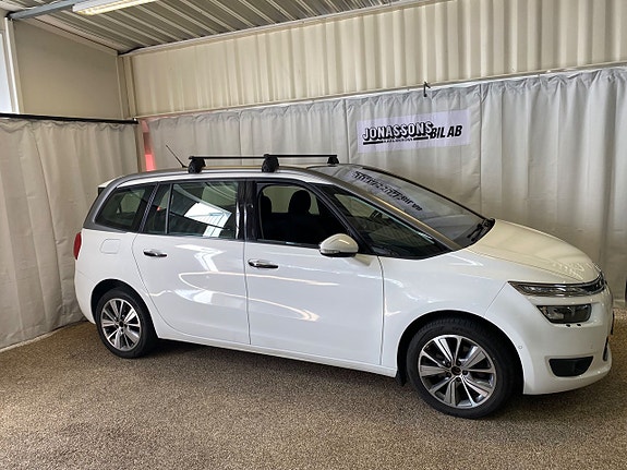 Citroen Grand C4 Picasso 3 of 5
