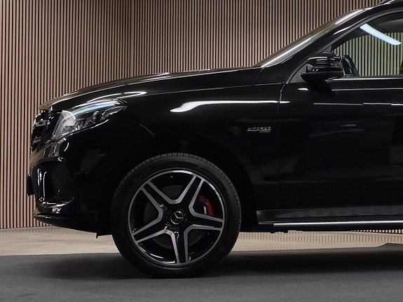 Mercedes-Benz GLE43 6 of 28