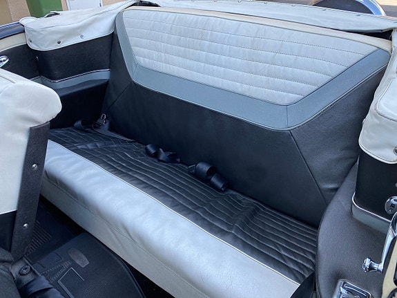 Oldsmobile 88 27 of 30