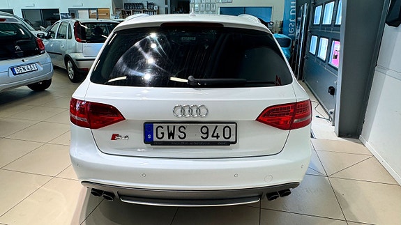 Audi S4 9 of 21