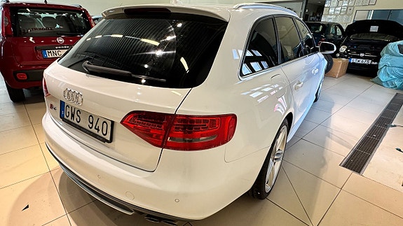 Audi S4 10 of 21