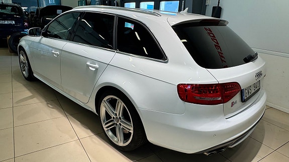 Audi S4 8 of 21