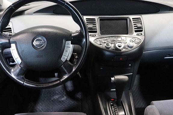 Nissan Primera 14 of 16