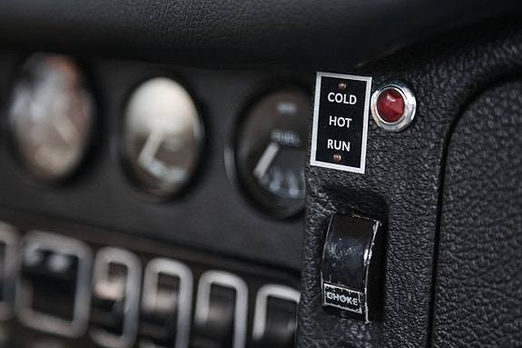 Jaguar E-TYPE 10 of 13