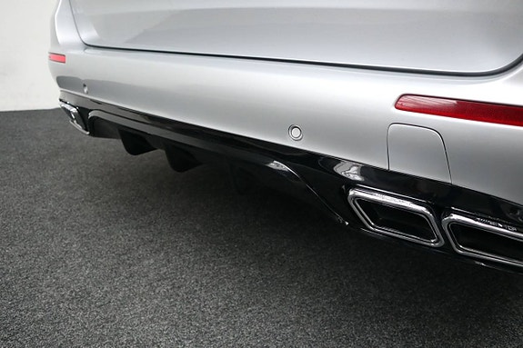 Mercedes-Benz E220 26 of 27