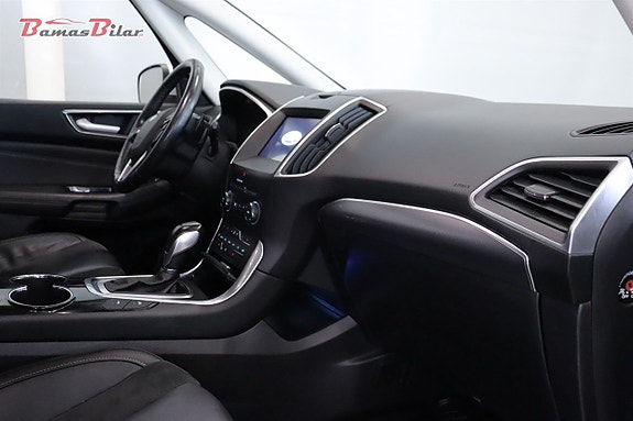 Ford Galaxy 20 of 24