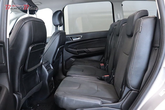 Ford Galaxy 14 of 24