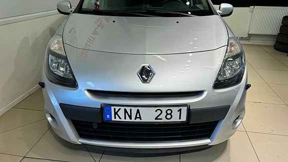 Renault Clio 7 of 17