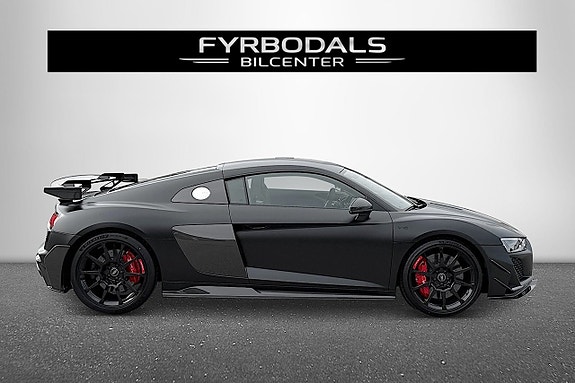 Audi R8 5 of 30