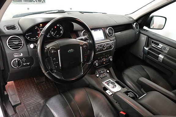 Land Rover Discovery 4 6 of 17