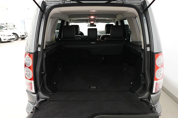 Land Rover Discovery 4 17 of 17