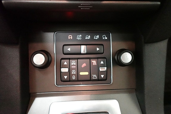 Land Rover Discovery 4 12 of 17