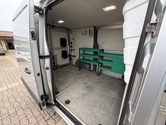 Renault Master 9 of 21
