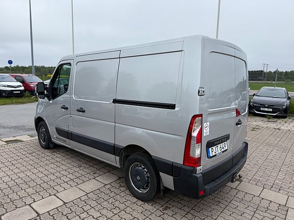 Renault Master 2 of 5
