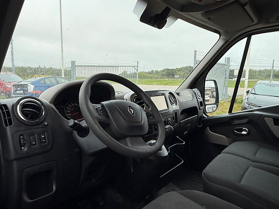 Renault Master 15 of 21