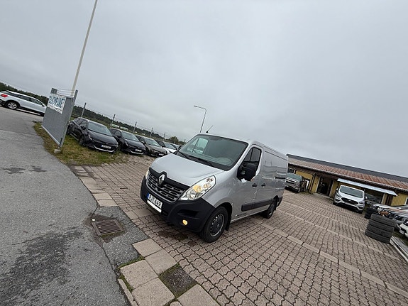 Renault Master 21 of 21