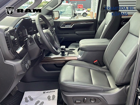 Chevrolet Silverado 1500 8 of 22