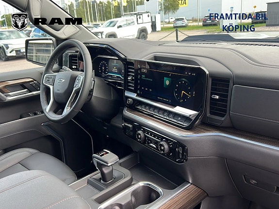 Chevrolet Silverado 1500 19 of 22