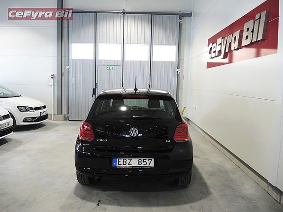 Volkswagen Polo 8 of 16