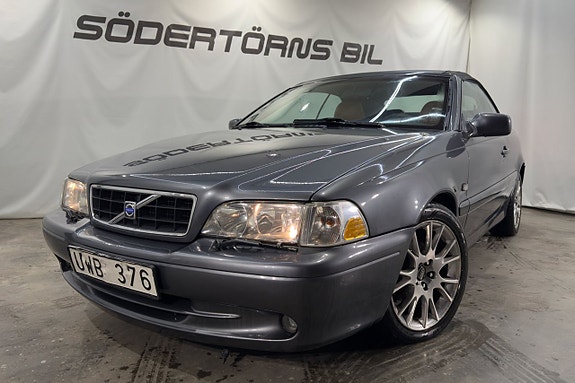 Volvo C70 2 of 7