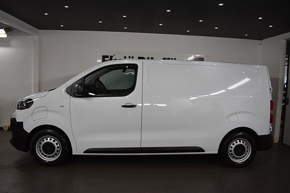 Peugeot e-Expert 3 of 5