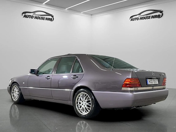 Mercedes-Benz S500 6 of 27