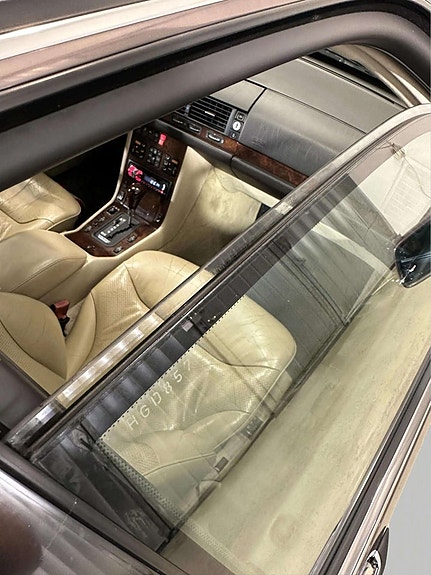 Mercedes-Benz S500 20 of 27