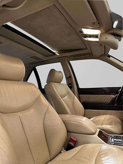 Mercedes-Benz S500 19 of 27