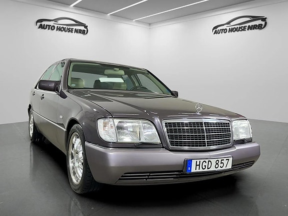 Mercedes-Benz S500 5 of 27