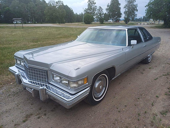 Cadillac Deville