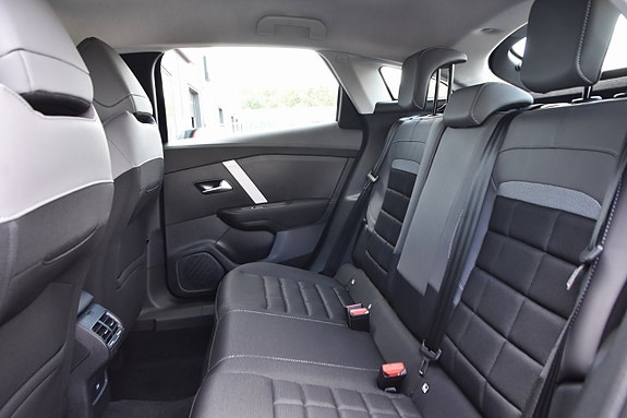 Citroen C4 12 of 12