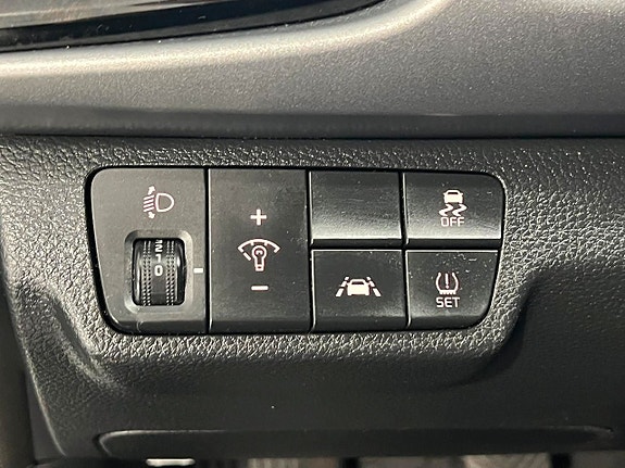 Kia Rio 8 of 22