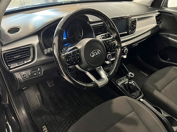Kia Rio 16 of 22