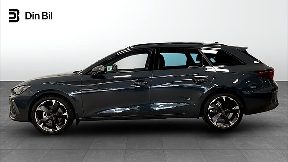 Cupra Leon 2 of 6