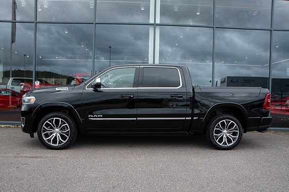 Dodge RAM 1500 4 of 5