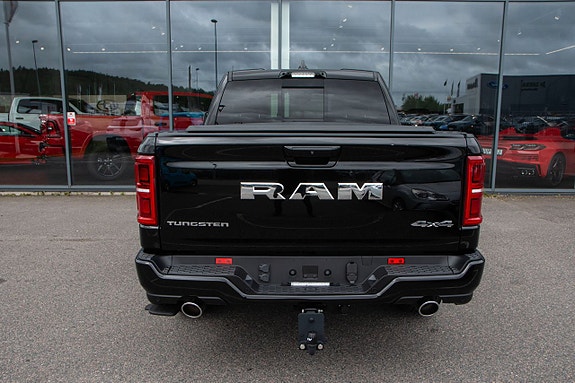 Dodge RAM 1500 6 of 17