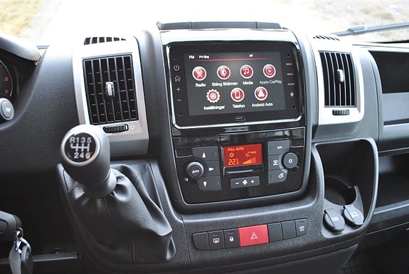 Peugeot Boxer 18 of 18