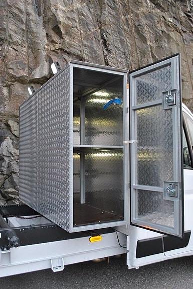 Peugeot Boxer 8 of 18