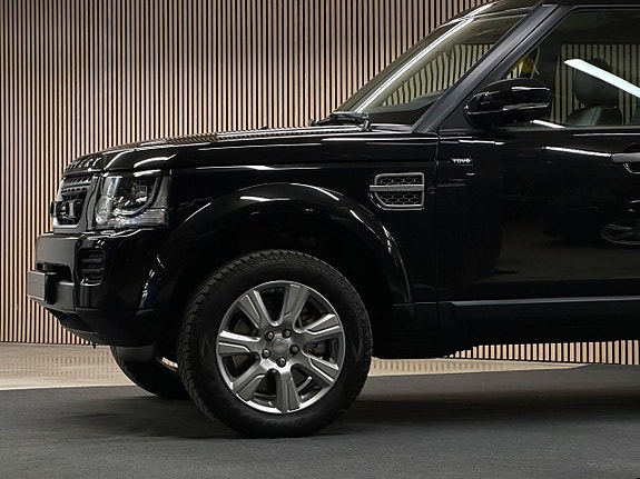 Land Rover Discovery 4 3 of 5