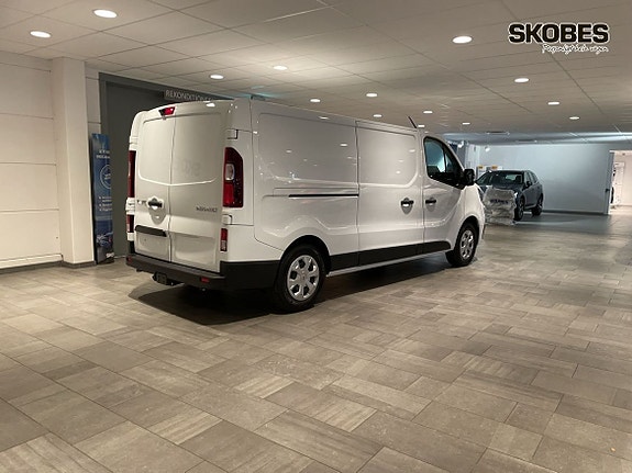 Renault Trafic 7 of 15