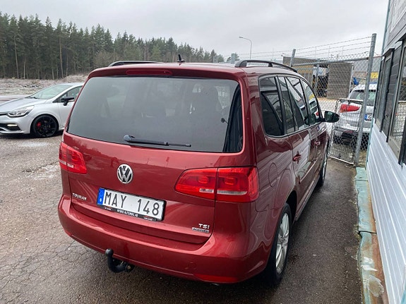 Volkswagen Touran 12 of 13