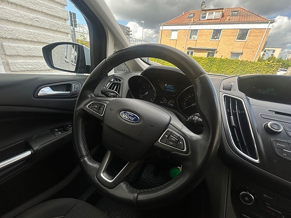 Ford C-Max 24 of 25