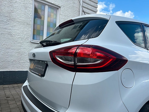 Ford C-Max 9 of 25