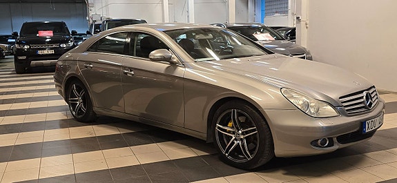 Mercedes-Benz CLS350 5 of 12